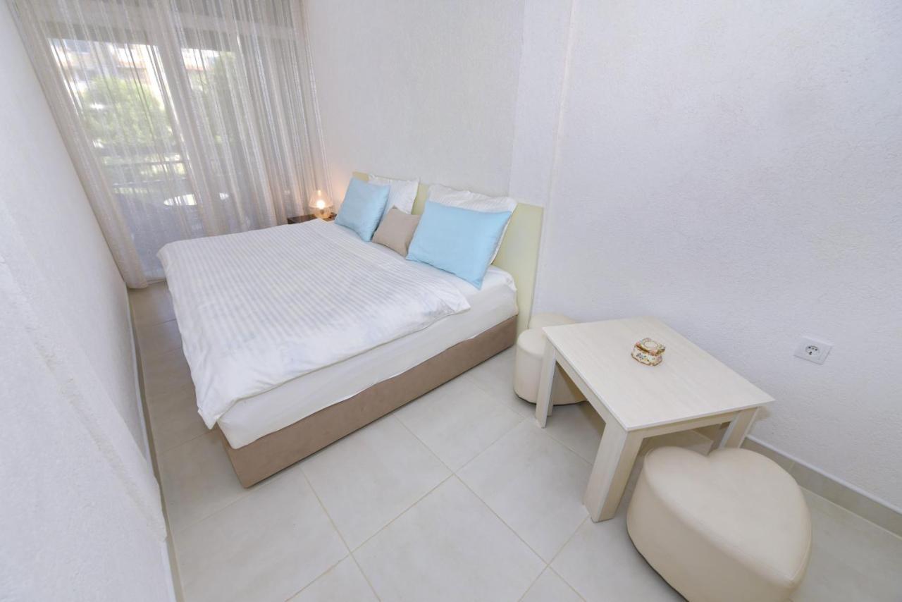 Sis 2 Bedroom 2 Bath With Free Parking In Ochrid Exteriér fotografie